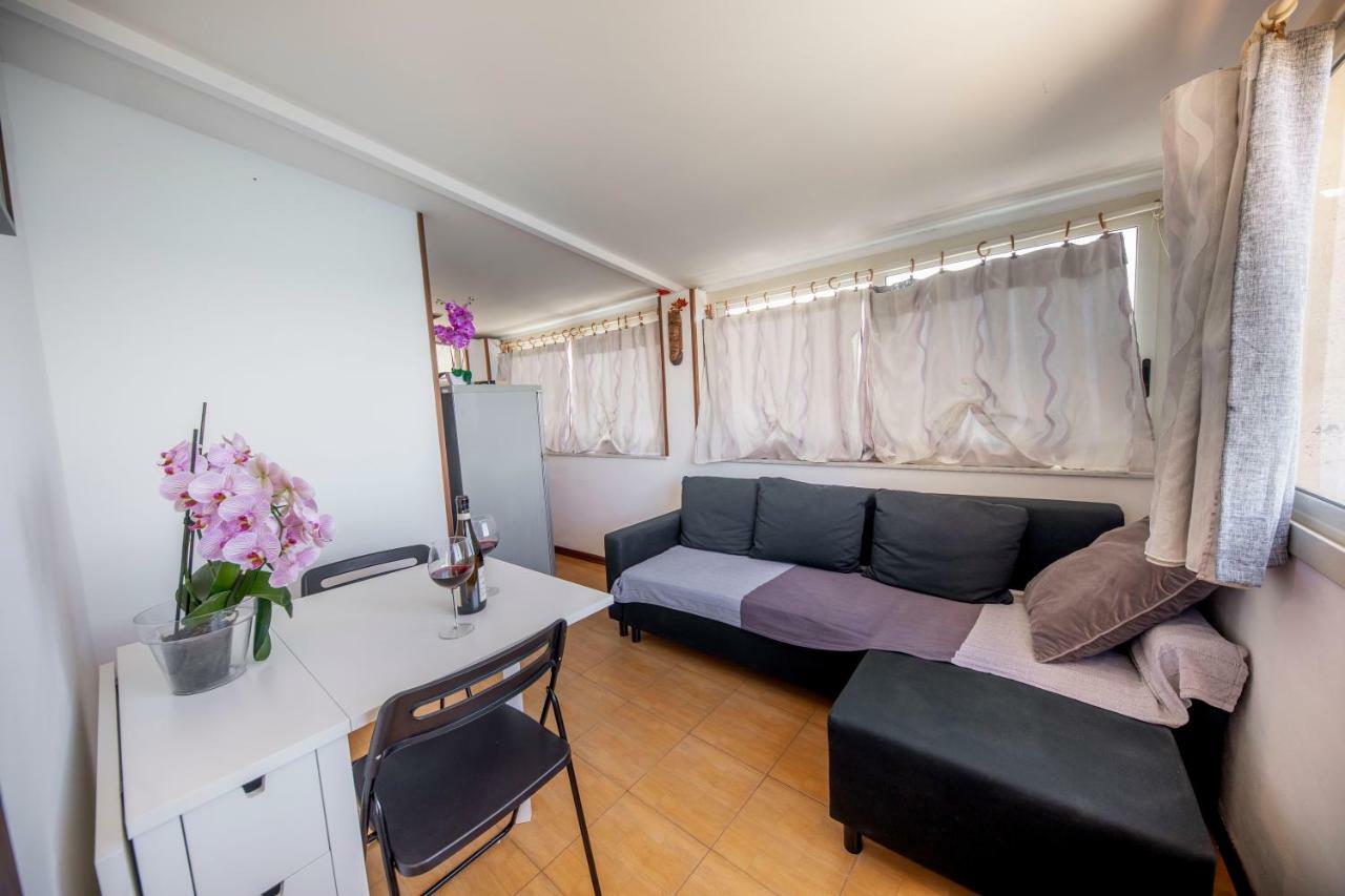 Blue Coral Apartment 切法卢 外观 照片
