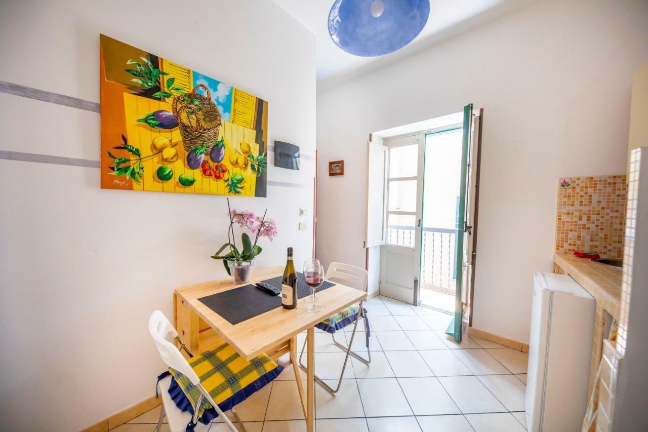 Blue Coral Apartment 切法卢 外观 照片